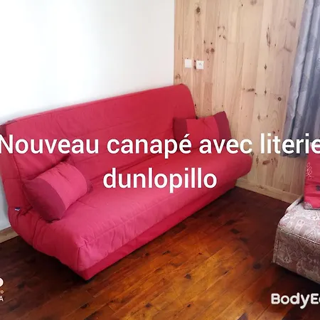 Logement Proche De Tout Saint-Laurent-de-Neste Exterior foto